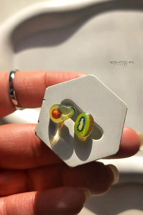 گوشواره فانتزی رزینی مدل آووکادو با قیمت ارزان