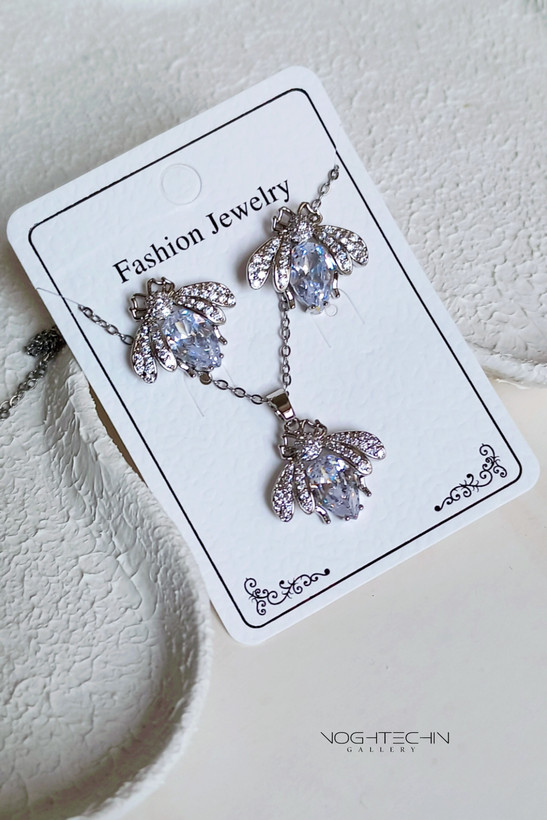 نیم ست  جواهری فانتزی مدل کفشدوزک رنگ ثابت وقیمت مناسب