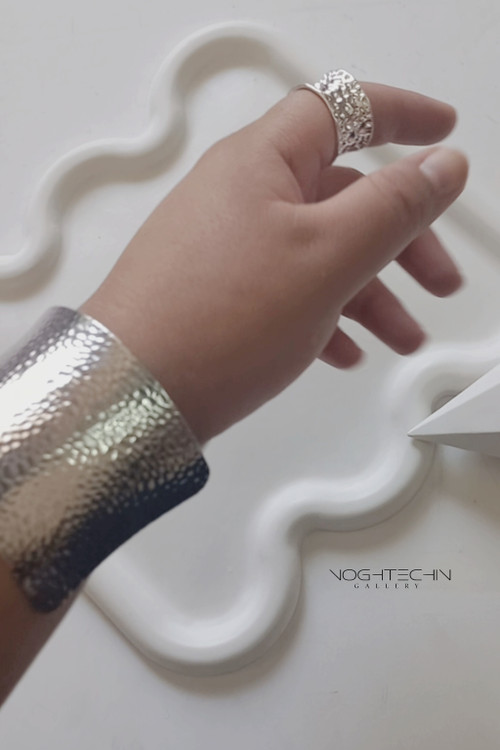 بنگل نقره ی پهن زنانه مدل جدید وخاص با ارزانترین قیمت