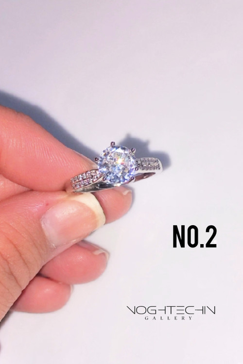 حلقه جدید زنانه مدل تک نگین جواهری رنگ ثابت وارزان