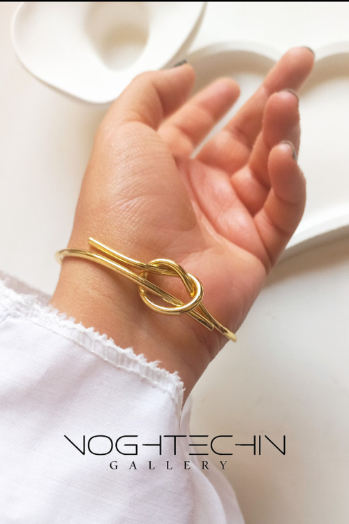 دستبند خاص و جدید گره طرح طلا ارزان قیمت