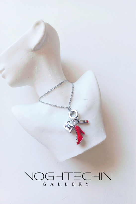 ارزانترین وخاصترین گردنبند چارم دار در سال ۲۰۲۵