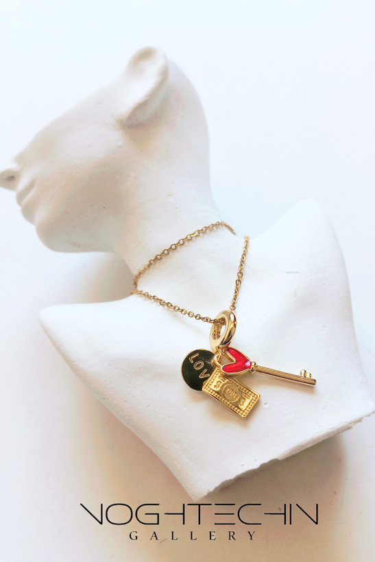 ارزانترین وخاصترین گردنبند چارم با قیمت ارزان