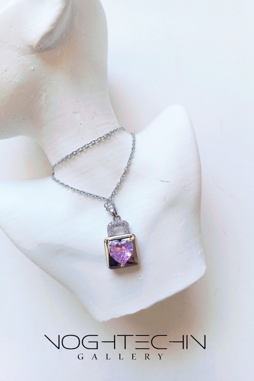 ارزانترین وخاصترین گردنبند قلبی در سال ۲۰۲۵