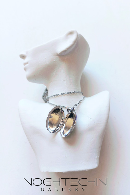 خرید گردنبند خاص وجدید مدل قاب عکس با قیمت ارزان