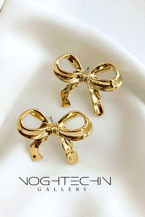 گوشواره خاص زنانه کاملا مشابه طلا با کیفیت بالا