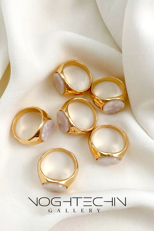 انگشتر نگین صدفی مدل دفرمه وارداتی