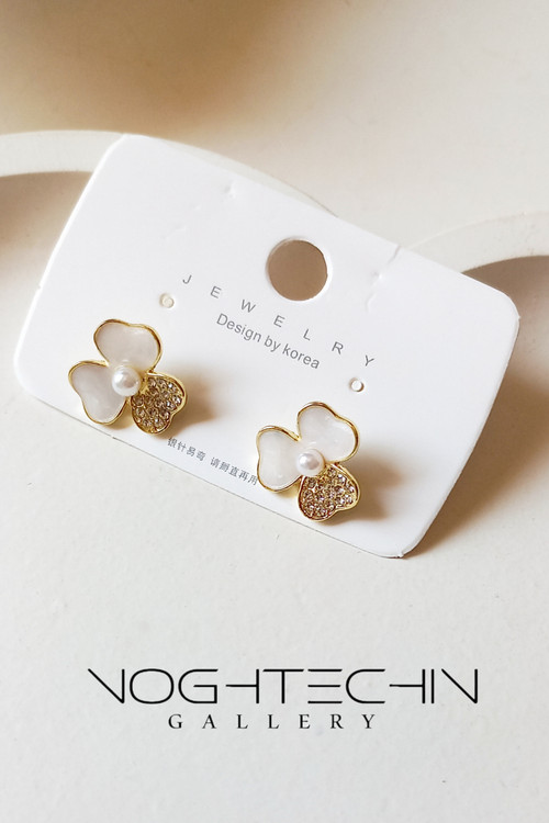 سفارش گوشواره خاص زنانه میناکاری شده مدل گل