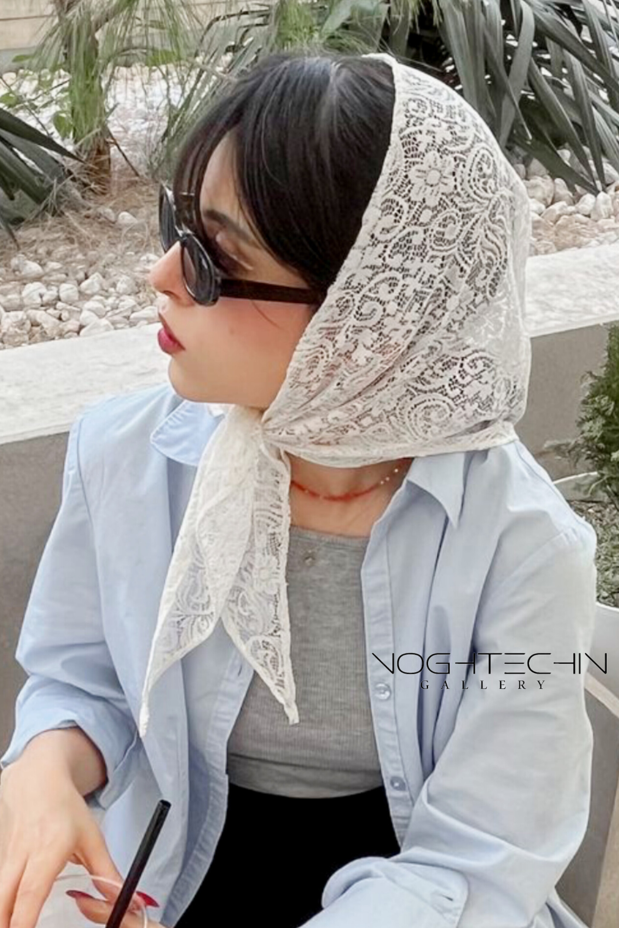 خرید اسکارف زنانه سفید گیپوری با قیمت مناسب