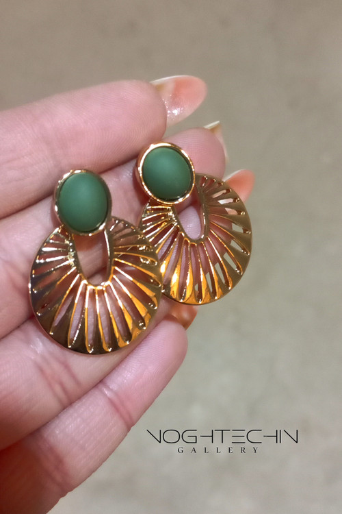 خرید گوشواره ترند وخاص با قیمت ارزان