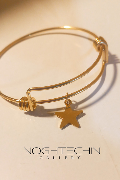 خرید دستبند خاص وترند طرح طلا با قیمتمناسب