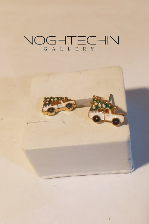 خرید گوشواره خاص وترند با قیمت مناسب