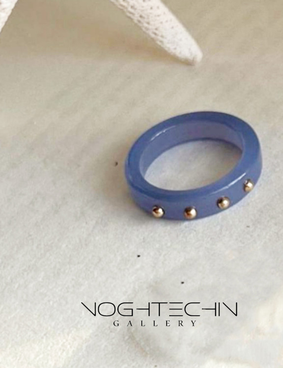 خرید انگشتر رزینی آبی با قیمت مناسب