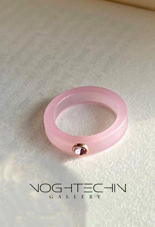 خرید انگشتر رزینی صورتی تک نگین با قیمت مناسب