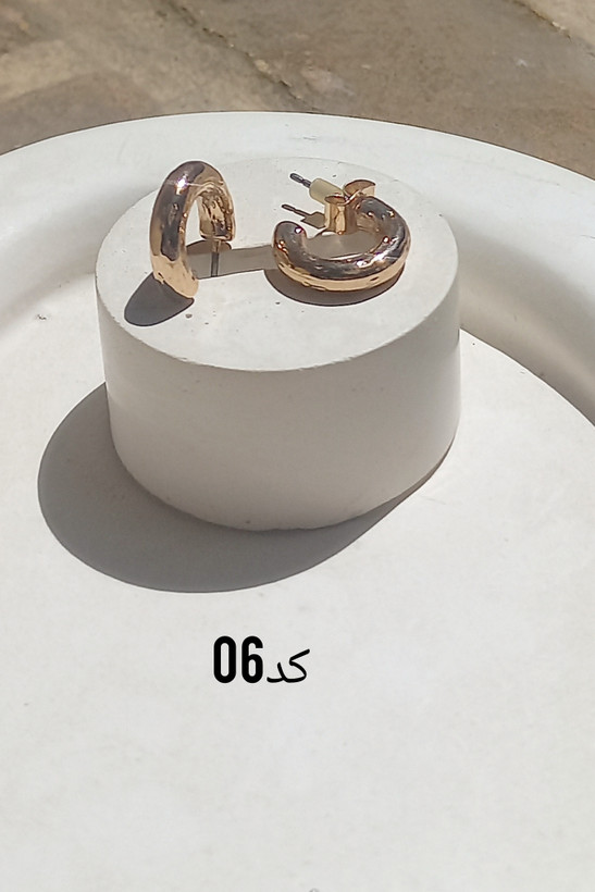 گوشواره زنانه برند وای اس ایکس مدل حلقه ای سایزبندی طرح طلا وارداتی