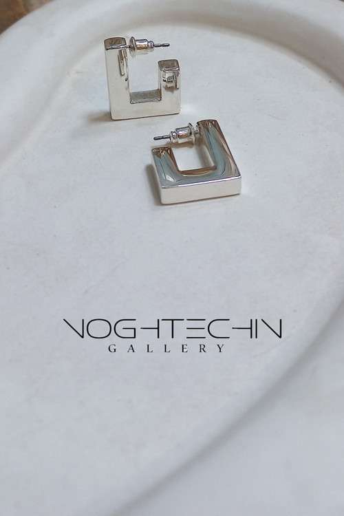 خرید گوشواره شیک وترند نقره ای با قیمت مناسب