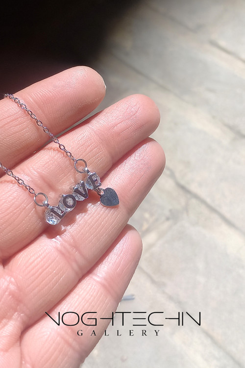 خرید گردنبند جواهری سیلور مدل لاو با قیمت ارزان