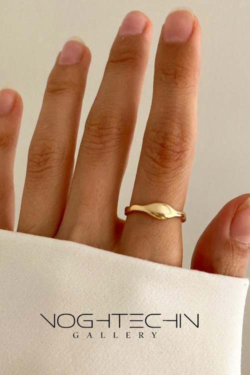 خرید انگشتر زنانه ترند ومینیمال مدل دفرمه طرح طلا با قیمتمناسب